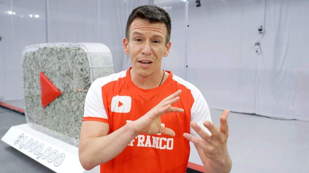 Philip DeFranco Bagikan Rp16 Miliar Usai Menang Tantangan MrBeast