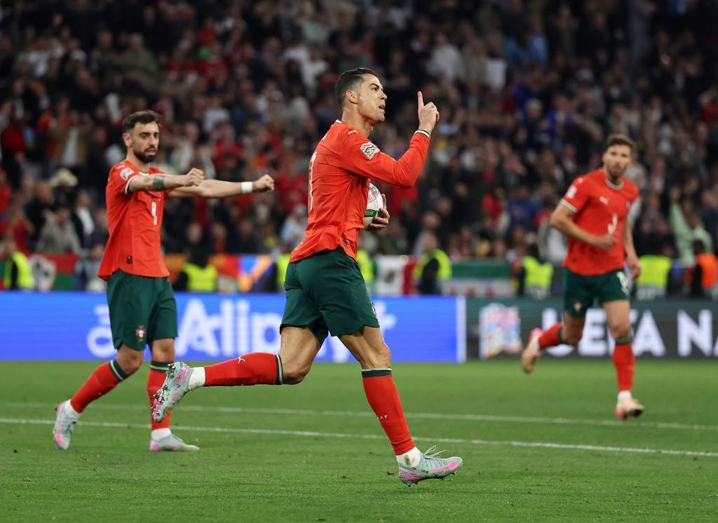 Selebrasi Cristiano Ronaldo setelah mencetak gol kedua untuk Portugal melawan Uzbekistan di Piala Dunia 2026